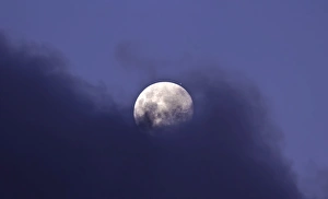 Der Mond und Jupiter befinden sich in einer sehr engen Konjunction