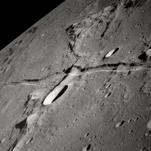 Black And White Space Images Drucke: An oblique view of the Moons surface