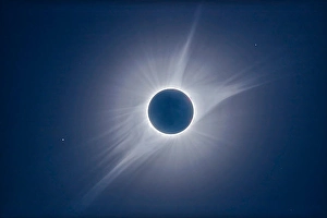 Total Solar Eclipse Images Drucke: Solar Corona of the 2017 total solar eclipse