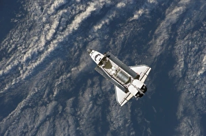 Spacecraft Photography Drucke: Space Shuttle Discovery in orbit