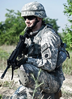 Afghanistan Military Operations Drucke: U.S. soldier in action