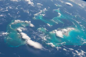 Blick von der Raum aus auf die Bahamas.