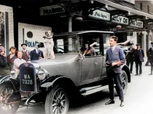 Tanzenhund aus Sheffield aus den 1920er Jahren
