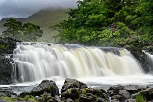 Ireland Waterfalls Drucke: Aasleagh Falls on the Erriff River, County Mayo, Republic of Ireland. June, 2022
