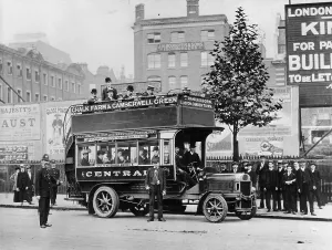 Old London Transport Drucke: 1908 Leyland bus, (c1908?)