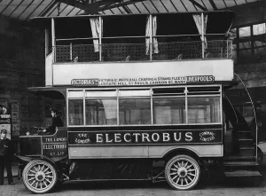 Early 1900s Transportation Drucke: 1909 Electrobus. Creator: Unknown