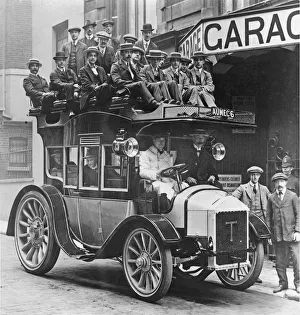 Transportation In The 20th Century Drucke: 1913 Thames coach. Creator: Unknown