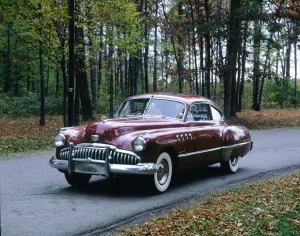 Classic American Cars Drucke: 1949 Buick Roadmaster. Creator: Unknown