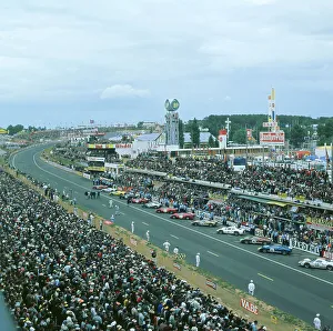 French Motor Racing History Drucke: 1966 Le Mans start