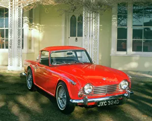 British Classic Cars Drucke: 1966 Triumph TR4A. Creator: Unknown