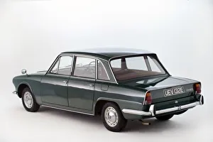 Gerahmter Druck : Triumph 2000, Erfinder unbekannt Gerahmter Druck : Triumph 2000, Erfinder unbekannt