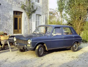 Vintage Transport Vehicles Drucke: 1973 Simca 1100 GLS. Creator: Unknown
