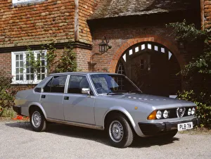 Retro Saloon Cars Drucke: 1981 Alfa Romeo 6. Creator: Unknown