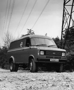 Black And White Transport Drucke: 1983 Ford Transit 4x4. Creator: Unknown