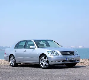National Motor Museum Collections Drucke: 2004 Lexus LS430
