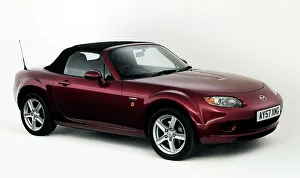 Studio Shot Of A Car Drucke: 2007 Mazda MX5