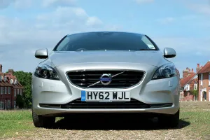 Gerahmter Druck : 2012 Volvo V40 D 2 Gerahmter Druck : 2012 Volvo V40 D 2