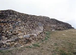 Ancient Stone Structure Drucke: 2684399