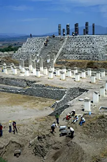 Ancient Roman Amphitheater Drucke: 2684711