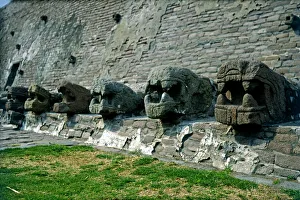 Mesoamerican Pyramids Drucke: 2685023