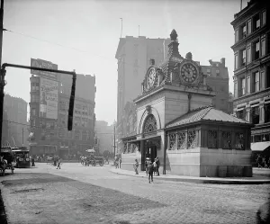 Historical Buildings In America Drucke: Adams Square, Boston, Mass. c1905. Creator: Unknown