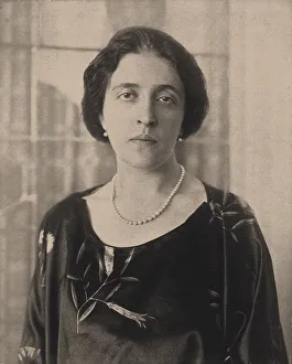 Anonymous Artist Portraits Drucke: Adele Bloch-Bauer (1881-1925), c. 1915. Creator: Anonymous