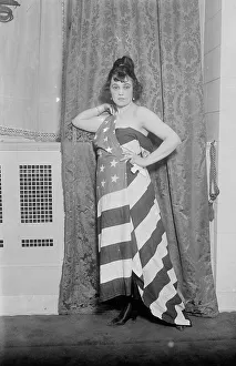 Alice Brady, um 1908-1914 unter dem Banner der Republik, zwischen 1915 und 1920. Ersteller: Bain News Service