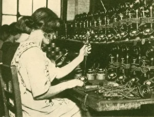 British Telecommunications History Drucke: Assembling the New Automatic Telephones Ready for Distribution to Subscribers, c1930