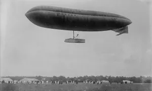 Vintage Air Transport Drucke: Astra Torres, Airship, between c1910 and c1915. Creator: Bain News Service