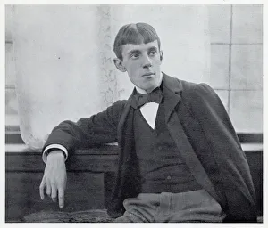 Aubrey Beardsley, um 1893. Künstler: Frederick Hollyer