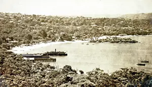Australian Beach Scene Drucke: Balmoral, c1910. Creator: Unknown
