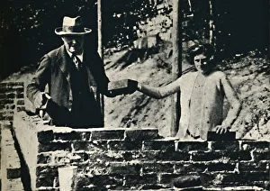 Mauerwerker und Handwerker, 1928, (1945). Schöpfer: Unbekannt.
