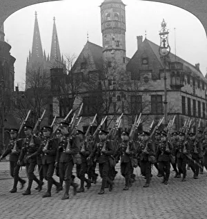Britische Truppen marschieren in Köln, Deutschland, 1918-1926. Künstler: Realistische Reisen Verlag