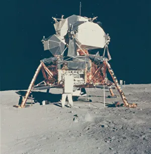 Buzz Aldrin mit der Mondlandungseinstieg des Apollon-11-Mondmoduls auf dem Mond, 1969. Ersteller: Neil Armstrong