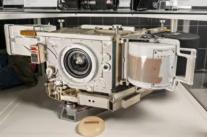 American Space Exploration History Drucke: Camera, Lunar Mapping, Apollo, 1970s. Creator: Fairchild Space & Defense Systems