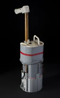 National Air And Space Museum Collection Drucke: Camera, Stereo 35mm, Lunar Surface, Apollo, 1970s. Creator: Kodak