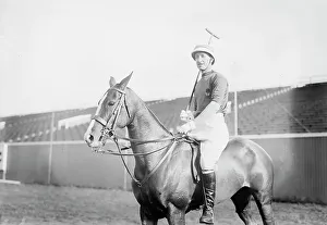 Scottish Military History Drucke: Capt. Leslie Cheape, between c1910 and c1915. Creator: Bain News Service