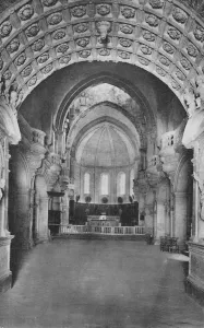 French Catholic Church Drucke: Cathedrale D Avignon. - Cathedral Inside, c1925