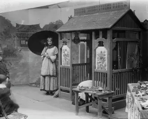 Chinese Buddhist Temple Drucke: Chinese Buddhist Temple, between c1910 and c1915. Creator: Bain News Service