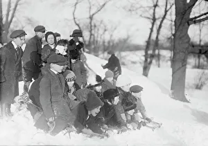 Central Park Winter Scene Drucke: Coasting - Central Park, between c1910 and c1915. Creator: Bain News Service