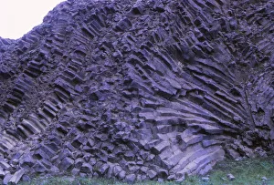 Basalt Formations Drucke: Columnar Basalt at Hljodaklettar (echo cliffs)