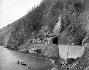 Bau eines Unterbaus an der Verst 15, 1900-1904.