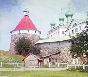 Trinity Cathedral Russia Drucke: Corner tower of the Trinity Cathedral in the Solovetsky Monastery