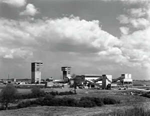 Nottinghamshire Drucke: Kohlebergwerk Cotgrave, Nottinghamshire, 1963. Künstler: Michael Walters