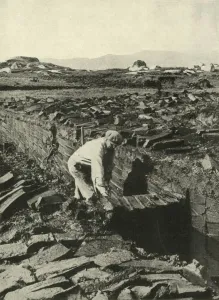 Monochrome Photography Art Drucke: Cutting Turves, c1948. Creator: Unknown