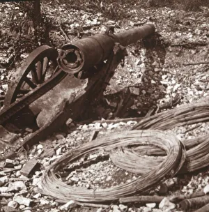 Destroyed 155 gun, c1917-c1918