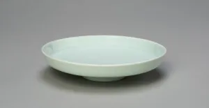 Qing Dynasty Ceramics Drucke: Dish with Auspicious Emblems: Clouds, Bats, Gourds... Qing dynasty