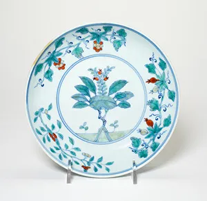 Antique Porcelain Collection Drucke: Dish with Grape, Cherry, and Pomegrenate Stems, Qing dynasty (1644-1911), c. 18th century