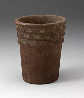 Trinkgefäß mit eingravierten geometrischen Mustern, um ca. 1450/1532 datiert; Künstler unbekannt
