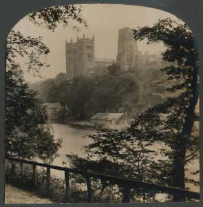 Norman Architecture Drucke: Durham Cathedral - Viewed from across the River, England, c1910. Creator: Unknown